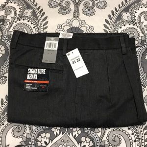 Dockers Signature Khaki Pants